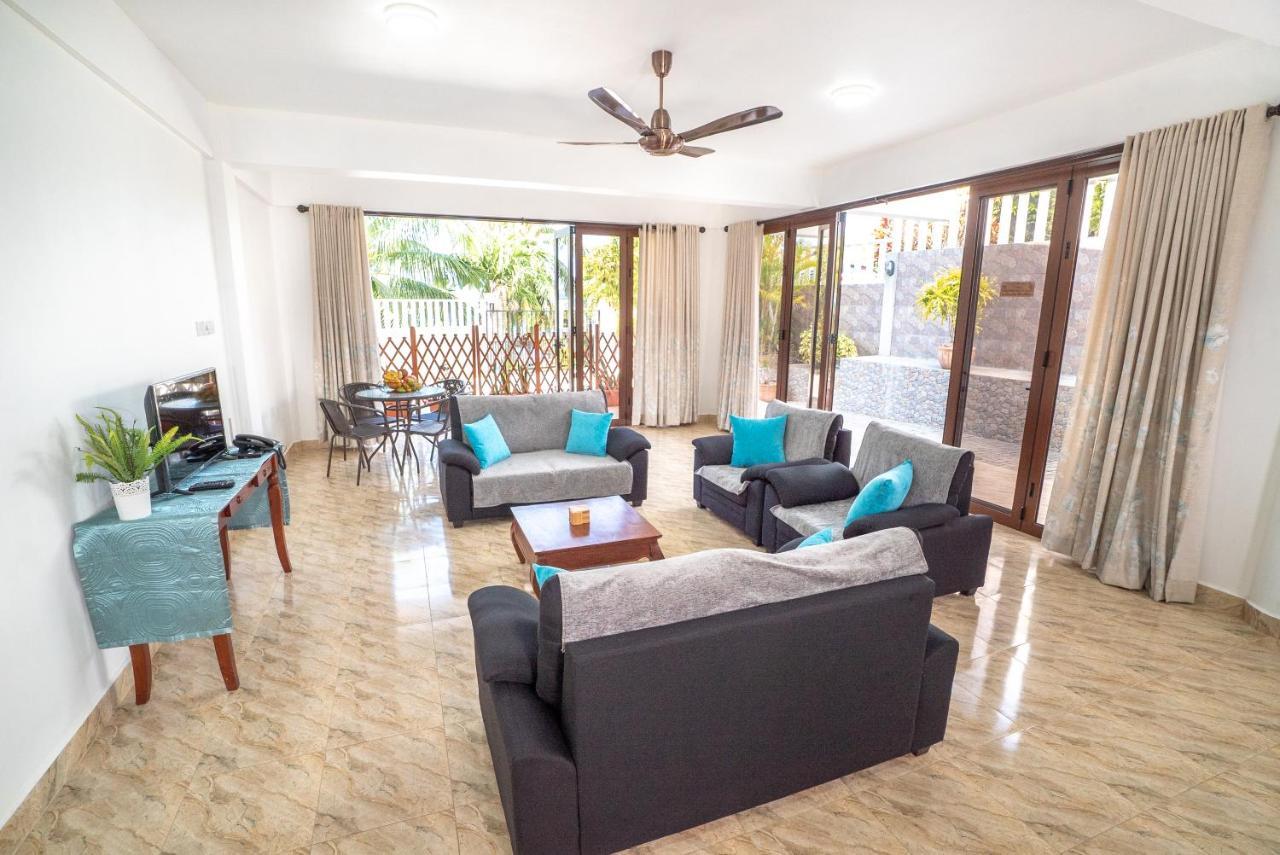 La Belle Residence Self Catering Accommodation 보발롱 외부 사진