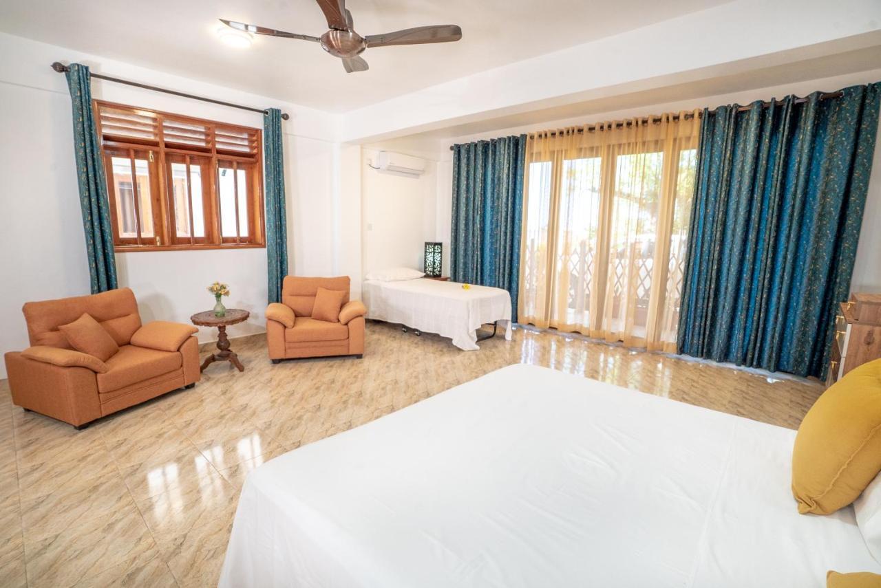 La Belle Residence Self Catering Accommodation 보발롱 외부 사진