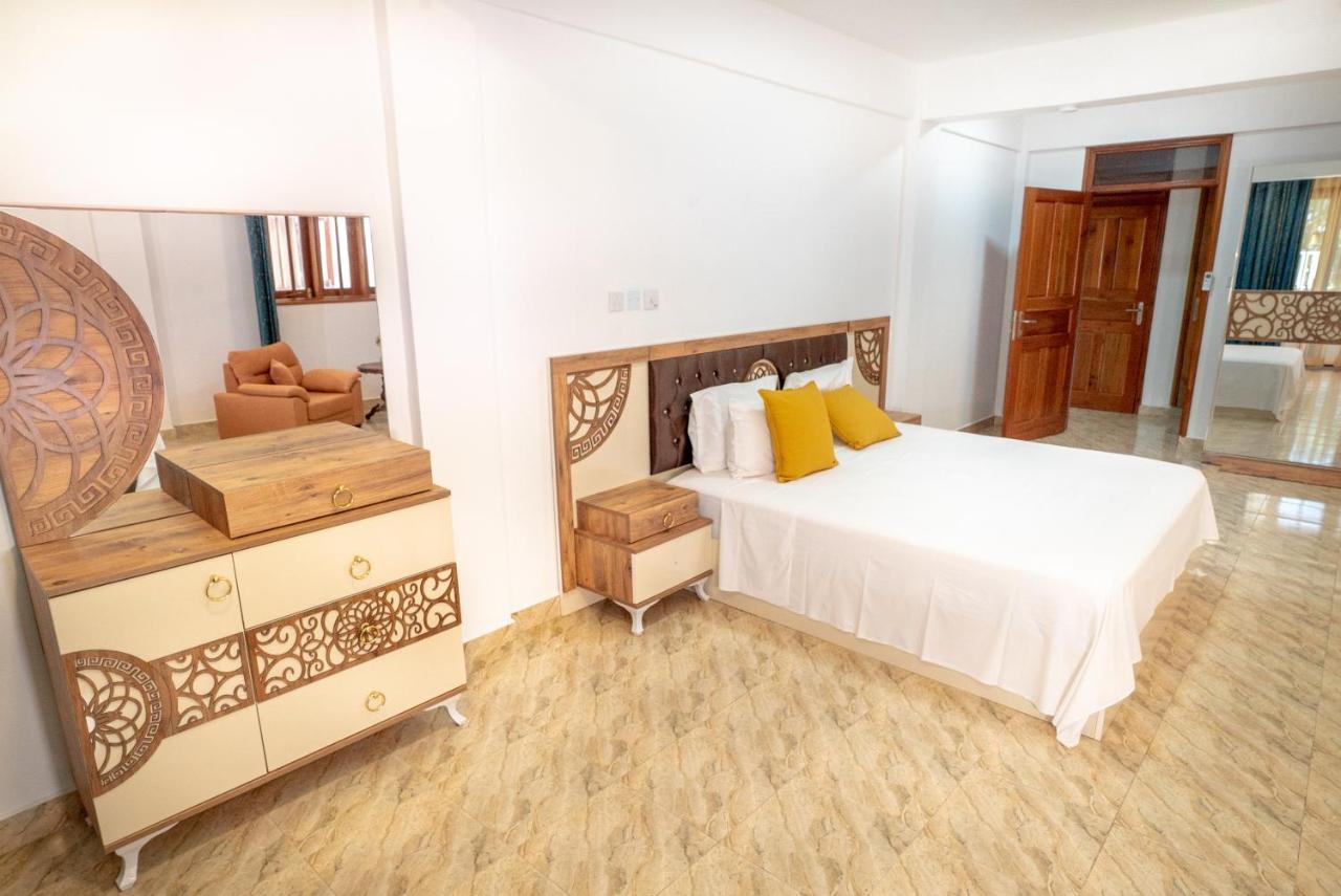 La Belle Residence Self Catering Accommodation 보발롱 외부 사진