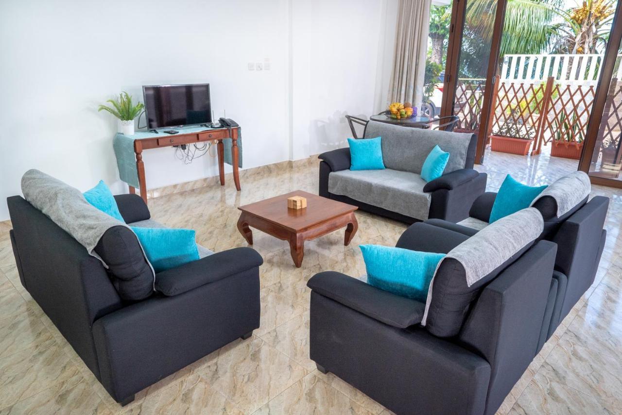 La Belle Residence Self Catering Accommodation 보발롱 외부 사진