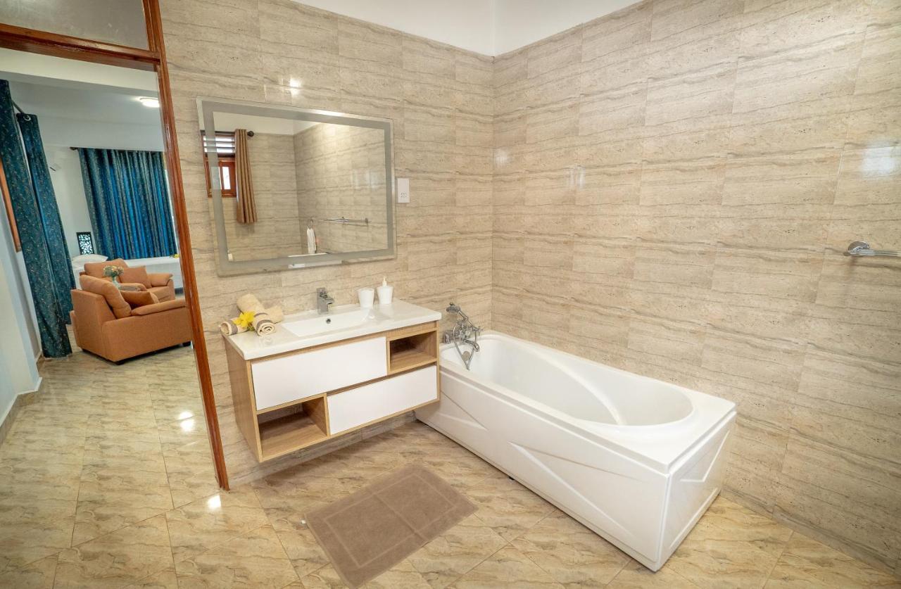 La Belle Residence Self Catering Accommodation 보발롱 외부 사진