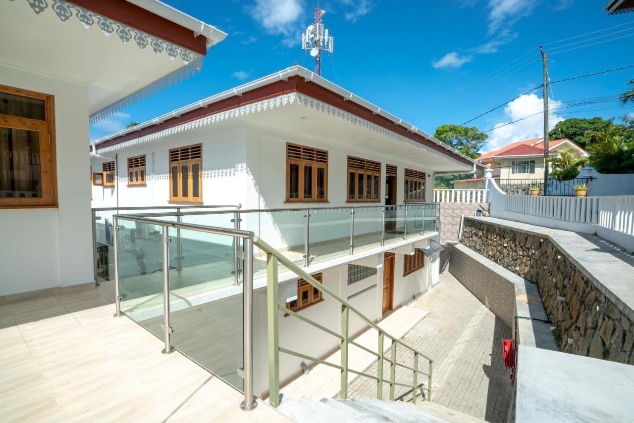 La Belle Residence Self Catering Accommodation 보발롱 외부 사진