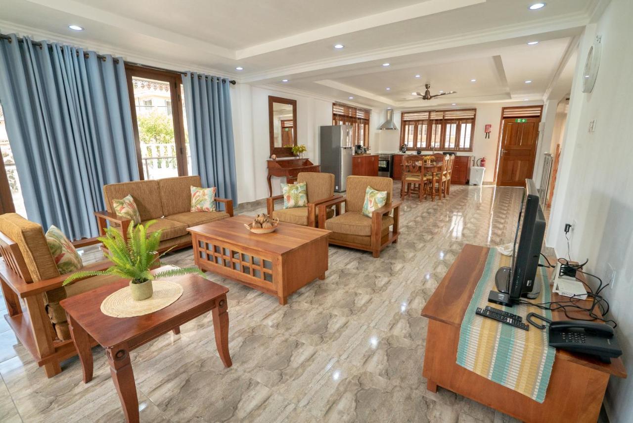 La Belle Residence Self Catering Accommodation 보발롱 외부 사진